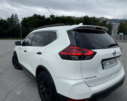 Белый Ниссан Rogue, объемом двигателя 2.5 л и пробегом 248 тыс. км за 14100 $, фото 5 на Automoto.ua