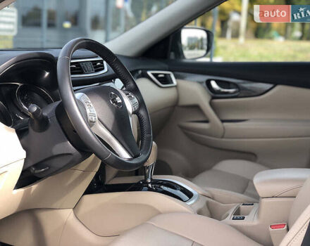 Білий Ніссан Rogue, об'ємом двигуна 2.5 л та пробігом 117 тис. км за 14600 $, фото 4 на Automoto.ua