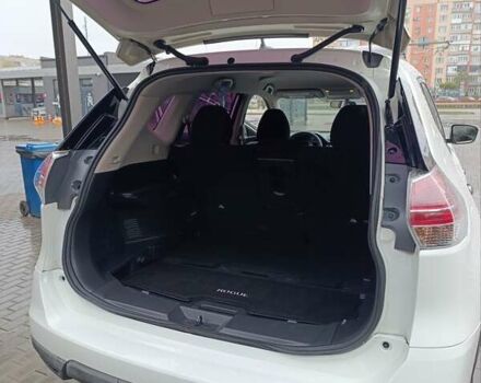 Белый Ниссан Rogue, объемом двигателя 2.49 л и пробегом 125 тыс. км за 15500 $, фото 5 на Automoto.ua