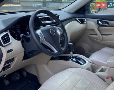 Білий Ніссан Rogue, об'ємом двигуна 2.49 л та пробігом 140 тис. км за 12999 $, фото 7 на Automoto.ua