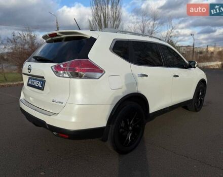 Белый Ниссан Rogue, объемом двигателя 2.5 л и пробегом 112 тыс. км за 15000 $, фото 26 на Automoto.ua