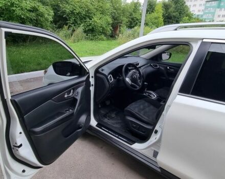 Белый Ниссан Rogue, объемом двигателя 2.5 л и пробегом 130 тыс. км за 12999 $, фото 13 на Automoto.ua