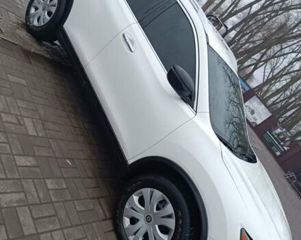 Білий Ніссан Rogue, об'ємом двигуна 2.49 л та пробігом 76 тис. км за 14200 $, фото 6 на Automoto.ua