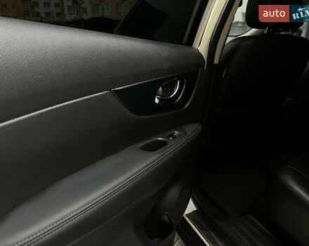 Белый Ниссан Rogue, объемом двигателя 2.49 л и пробегом 172 тыс. км за 14499 $, фото 28 на Automoto.ua