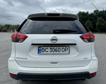 Белый Ниссан Rogue, объемом двигателя 2.5 л и пробегом 248 тыс. км за 14100 $, фото 12 на Automoto.ua