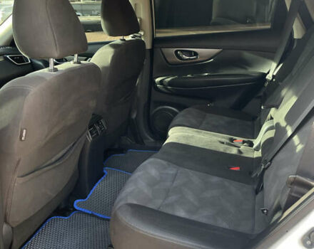 Белый Ниссан Rogue, объемом двигателя 2.49 л и пробегом 220 тыс. км за 11800 $, фото 11 на Automoto.ua