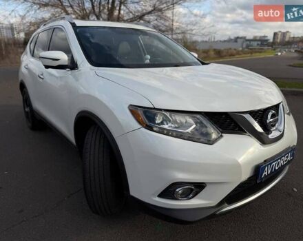 Белый Ниссан Rogue, объемом двигателя 2.5 л и пробегом 112 тыс. км за 15000 $, фото 16 на Automoto.ua