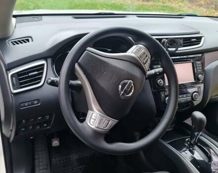 Белый Ниссан Rogue, объемом двигателя 2.49 л и пробегом 214 тыс. км за 13500 $, фото 14 на Automoto.ua