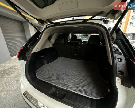 Белый Ниссан Rogue, объемом двигателя 2.49 л и пробегом 172 тыс. км за 14499 $, фото 23 на Automoto.ua