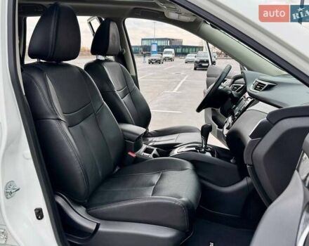 Белый Ниссан Rogue, объемом двигателя 2.5 л и пробегом 151 тыс. км за 15300 $, фото 20 на Automoto.ua