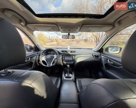 Белый Ниссан Rogue, объемом двигателя 2.5 л и пробегом 112 тыс. км за 15000 $, фото 44 на Automoto.ua