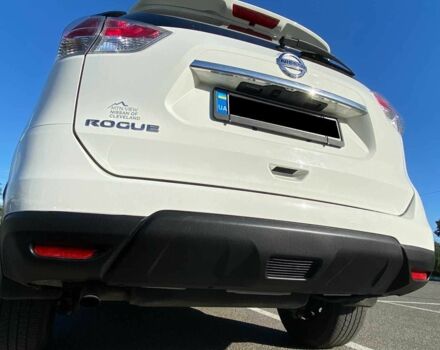 Белый Ниссан Rogue, объемом двигателя 2.5 л и пробегом 64 тыс. км за 15000 $, фото 8 на Automoto.ua