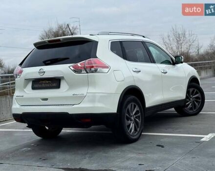 Белый Ниссан Rogue, объемом двигателя 2.5 л и пробегом 151 тыс. км за 15300 $, фото 9 на Automoto.ua