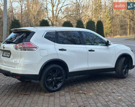 Білий Ніссан Rogue, об'ємом двигуна 2.5 л та пробігом 220 тис. км за 12000 $, фото 3 на Automoto.ua