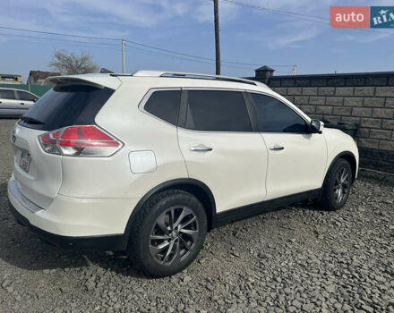 Белый Ниссан Rogue, объемом двигателя 2.49 л и пробегом 163 тыс. км за 12000 $, фото 5 на Automoto.ua
