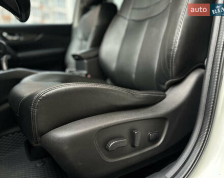 Белый Ниссан Rogue, объемом двигателя 2.49 л и пробегом 172 тыс. км за 14499 $, фото 47 на Automoto.ua