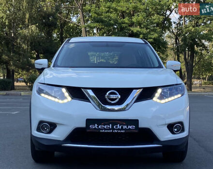 Білий Ніссан Rogue, об'ємом двигуна 2.49 л та пробігом 140 тис. км за 12999 $, фото 2 на Automoto.ua