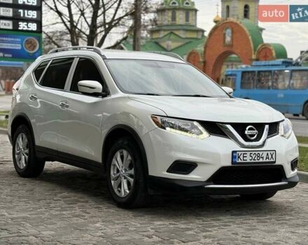 Белый Ниссан Rogue, объемом двигателя 2.5 л и пробегом 130 тыс. км за 11999 $, фото 6 на Automoto.ua