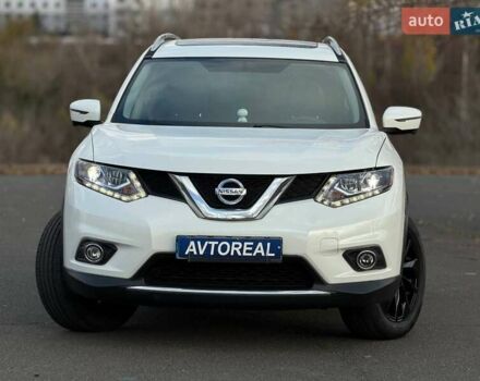 Белый Ниссан Rogue, объемом двигателя 2.5 л и пробегом 112 тыс. км за 15000 $, фото 2 на Automoto.ua