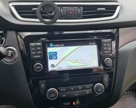 Белый Ниссан Rogue, объемом двигателя 2.49 л и пробегом 214 тыс. км за 13500 $, фото 18 на Automoto.ua