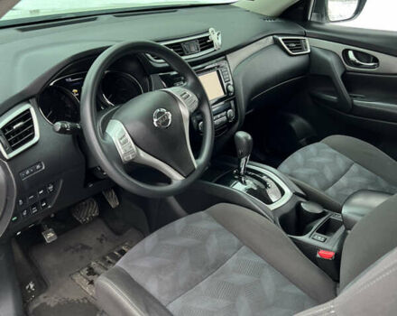 Белый Ниссан Rogue, объемом двигателя 2.49 л и пробегом 86 тыс. км за 11700 $, фото 11 на Automoto.ua