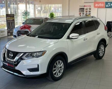 Белый Ниссан Rogue, объемом двигателя 2.49 л и пробегом 264 тыс. км за 13190 $, фото 2 на Automoto.ua