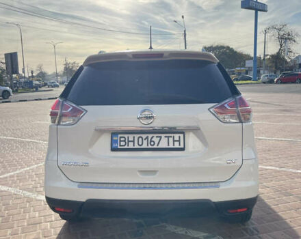 Белый Ниссан Rogue, объемом двигателя 2.49 л и пробегом 220 тыс. км за 11800 $, фото 5 на Automoto.ua