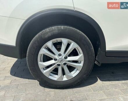 Белый Ниссан Rogue, объемом двигателя 2.49 л и пробегом 182 тыс. км за 13500 $, фото 7 на Automoto.ua