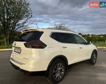 Белый Ниссан Rogue, объемом двигателя 0 л и пробегом 115 тыс. км за 14500 $, фото 7 на Automoto.ua