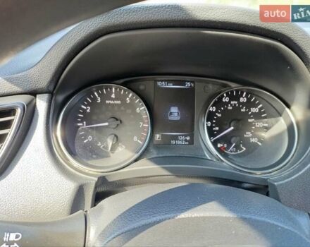 Ниссан Rogue 2016 в Тернополе на Automoto.ua Белый Ниссан Rogue, объемом двигателя 2.5 л и пробегом 192 тыс. км за 12999 $, фото 17 на Automoto.ua