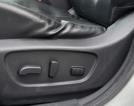 Білий Ніссан Rogue, об'ємом двигуна 2.5 л та пробігом 144 тис. км за 15500 $, фото 11 на Automoto.ua