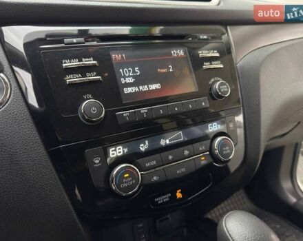 Белый Ниссан Rogue, объемом двигателя 2.5 л и пробегом 130 тыс. км за 11999 $, фото 18 на Automoto.ua