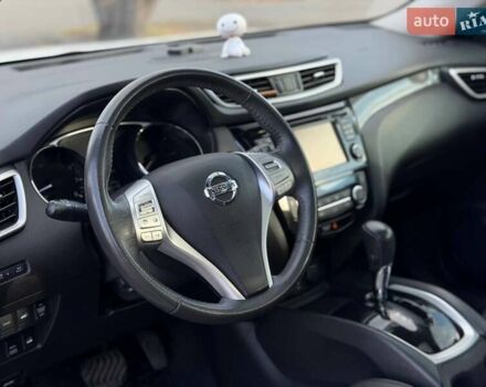 Белый Ниссан Rogue, объемом двигателя 2.5 л и пробегом 112 тыс. км за 15000 $, фото 43 на Automoto.ua