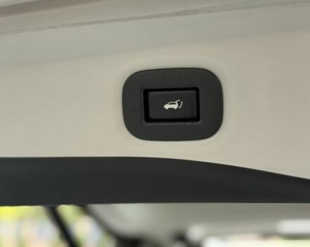 Белый Ниссан Rogue, объемом двигателя 2.5 л и пробегом 180 тыс. км за 13500 $, фото 12 на Automoto.ua