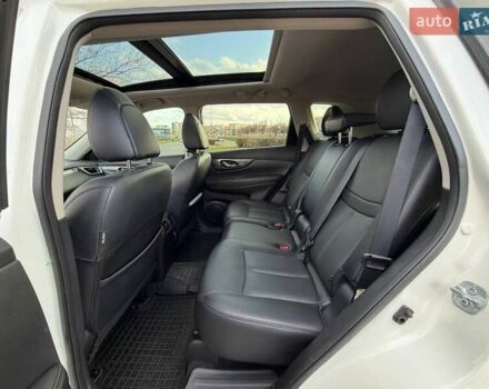 Белый Ниссан Rogue, объемом двигателя 2.5 л и пробегом 112 тыс. км за 15000 $, фото 36 на Automoto.ua