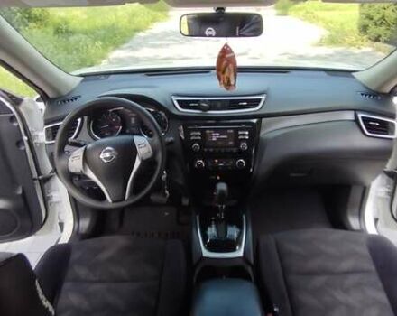 Белый Ниссан Rogue, объемом двигателя 2.49 л и пробегом 161 тыс. км за 12800 $, фото 24 на Automoto.ua