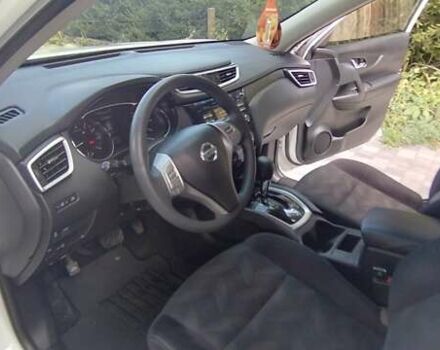 Белый Ниссан Rogue, объемом двигателя 2.49 л и пробегом 161 тыс. км за 12800 $, фото 22 на Automoto.ua