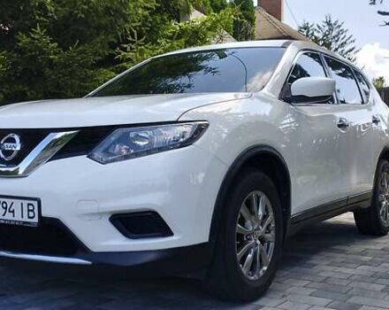 Белый Ниссан Rogue, объемом двигателя 2.49 л и пробегом 161 тыс. км за 12800 $, фото 2 на Automoto.ua
