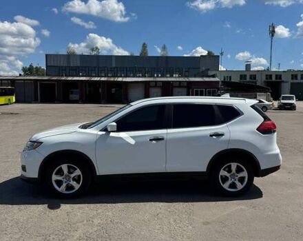 Белый Ниссан Rogue, объемом двигателя 2.49 л и пробегом 137 тыс. км за 12500 $, фото 4 на Automoto.ua