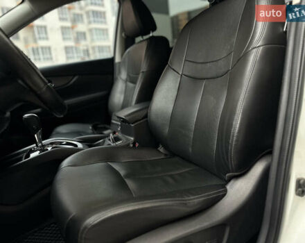 Белый Ниссан Rogue, объемом двигателя 2.49 л и пробегом 172 тыс. км за 14499 $, фото 48 на Automoto.ua