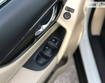 Білий Ніссан Rogue, об'ємом двигуна 2.5 л та пробігом 117 тис. км за 14300 $, фото 6 на Automoto.ua