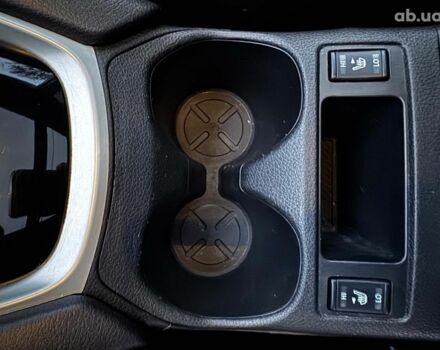 Білий Ніссан Rogue, об'ємом двигуна 2.5 л та пробігом 141 тис. км за 13990 $, фото 32 на Automoto.ua