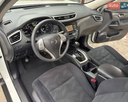 Белый Ниссан Rogue, объемом двигателя 2.5 л и пробегом 130 тыс. км за 11999 $, фото 15 на Automoto.ua