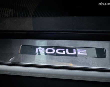 Білий Ніссан Rogue, об'ємом двигуна 2.5 л та пробігом 141 тис. км за 13990 $, фото 40 на Automoto.ua
