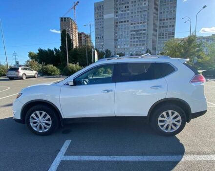 Белый Ниссан Rogue, объемом двигателя 2.5 л и пробегом 64 тыс. км за 15000 $, фото 2 на Automoto.ua