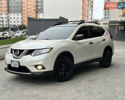 Белый Ниссан Rogue, объемом двигателя 2.49 л и пробегом 172 тыс. км за 14499 $, фото 2 на Automoto.ua