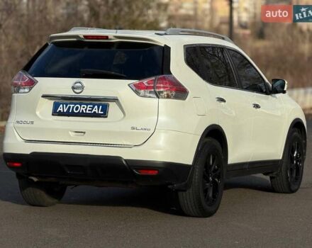 Белый Ниссан Rogue, объемом двигателя 2.5 л и пробегом 112 тыс. км за 15000 $, фото 19 на Automoto.ua