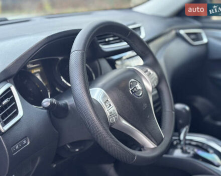 Білий Ніссан Rogue, об'ємом двигуна 2.5 л та пробігом 220 тис. км за 12000 $, фото 33 на Automoto.ua