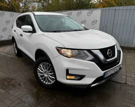 Белый Ниссан Rogue, объемом двигателя 2.5 л и пробегом 166 тыс. км за 12700 $, фото 1 на Automoto.ua