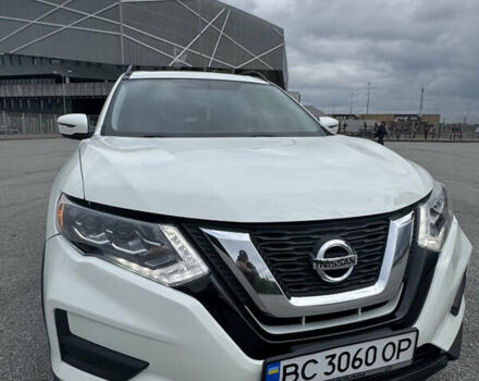 Белый Ниссан Rogue, объемом двигателя 2.5 л и пробегом 248 тыс. км за 14100 $, фото 1 на Automoto.ua
